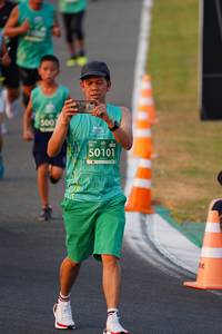 BIB: 50101
                            <button type="button" onclick="openModal(10510555)" class="btn btn-primary btn-sm float-right btn-popup" data-toggle="modal" data-target=".modal-high-quality">
                        <i class="fas fa-shopping-cart"></i> Add to Cart
                    </button>
                                            <button type="button" onclick="isThisMe(10510555, true)" class="btn btn-success btn-sm float-right btn-popup btn-isme hidden" data-toggle="tooltip" data-placement="bottom" title="นี่คือรูปของคุณใช่ไหม คลิกที่นี่เพื่อเอาเข้าอัลบั้ม">
                        <i class="fas fa-plus"></i> Add to album
                    </button>
                    <button type="button" onclick="isThisMe(10510555, false)" class="btn btn-warning btn-sm float-right btn-popup btn-isnotme hidden">
                        <i class="fas fa-ban"></i> Remove from album
                    </button>